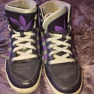 Women’s Adidas Sneakers